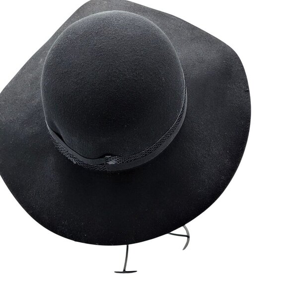 Nine West Black 100% Wool Felt Floppy Hat With Faux Snake Embossed Leather Band main image 7